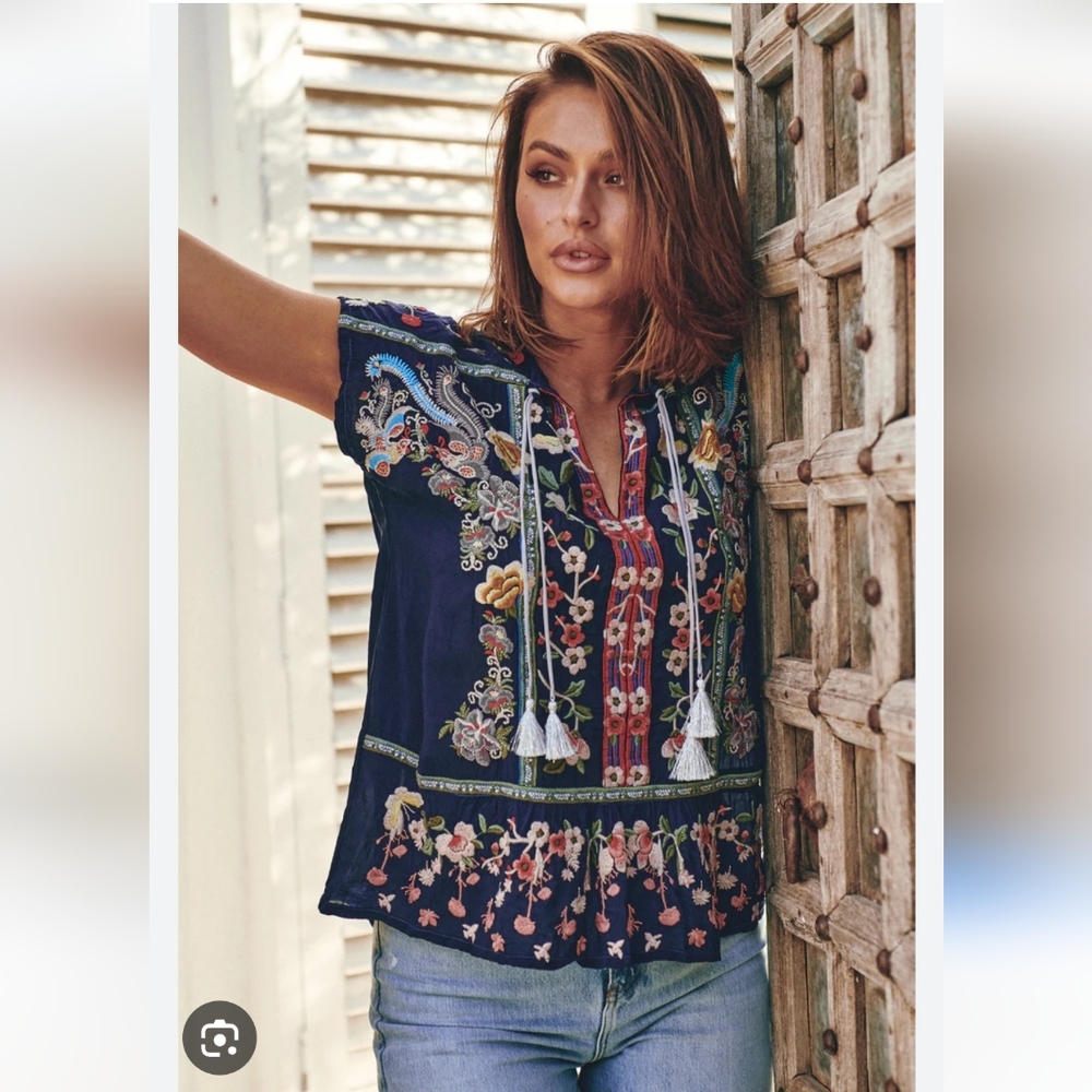 JOHNNY WAS TALON BLUE NIGHT EMBROIDERED FLORAL BLUE TOP BLOUSE SZ SMALL